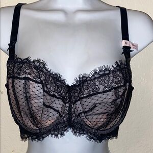 Victoria’s Secret black Lace Underwire Bra